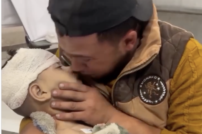 “Ayah Hanya Pergi Sebentar Membelikanmu Keripik, Tapi Rudal Lebih Dulu Sampai Padamu”