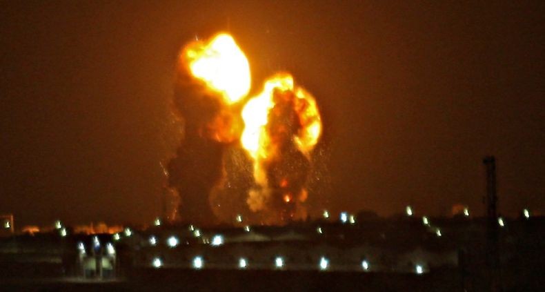 Zionis Israel Kembali Bom Gaza